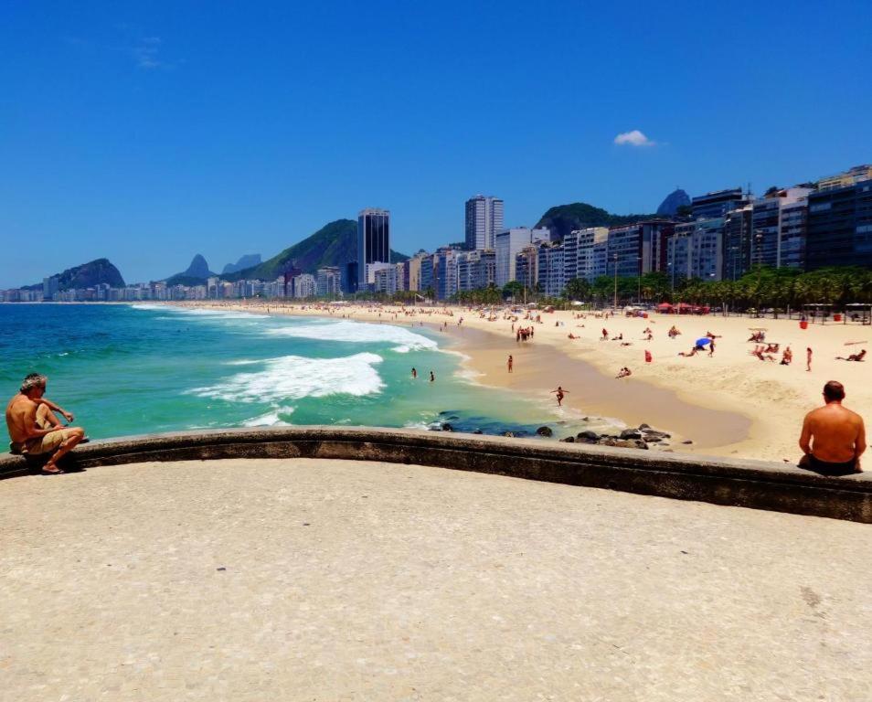 Appartement Completo Na De Copacabana , Claro E Silencioso, Com Ar, Wifi, Netflix, Ate 3 Pessoas, Pauloangerami Br502